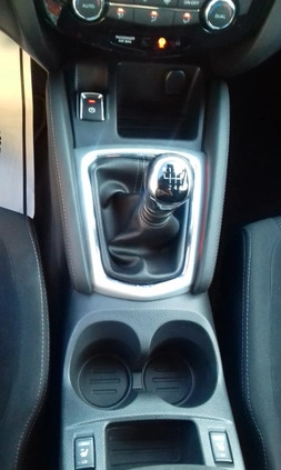 Nissan Qashqai cena 51990 przebieg: 120000, rok produkcji 2015 z Błaszki małe 254